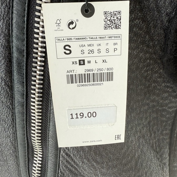 ZARA NWT Moto Jacket Black Size S Belted Biker Vest Goth Fur Oversized Emo Punk - Picture 4 of 12